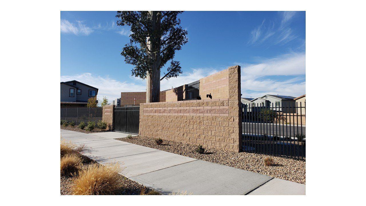 Lennar Rose Ridge cell tower in Henderson NV