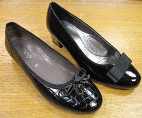 Ladies shoes