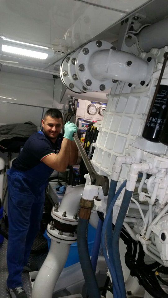 Boat engine testing