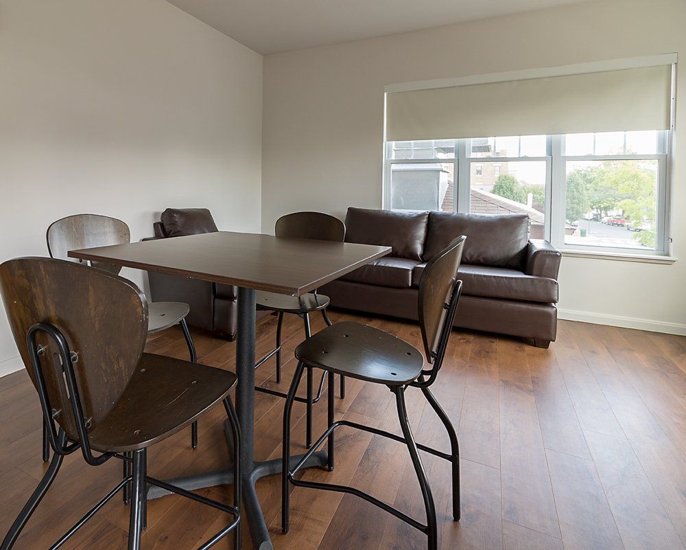 116 w walnut kithcen
