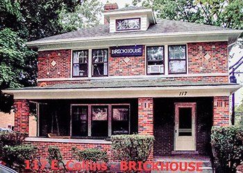 rent college student house