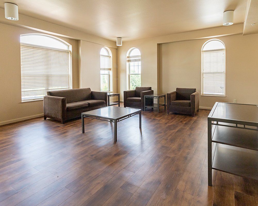 21 west high street living room