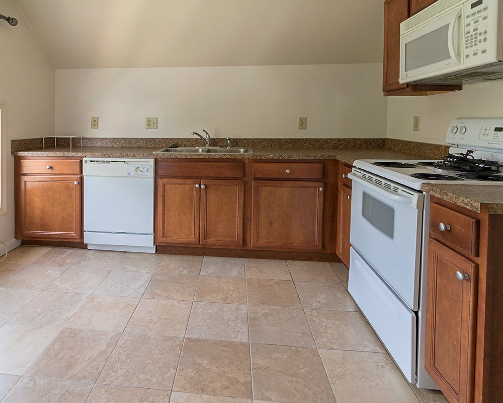 3rd floor kitchen
