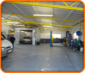 Car Scratch Repairs - Waterlooville, Hampshire - Waterlooville Crash Repair Centre - Crash Repairs Centre Crash Repairs Centre