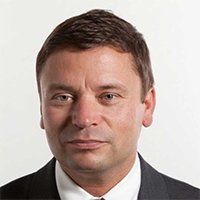 Jens Schlueter