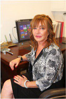 Dr. Karen Oswald