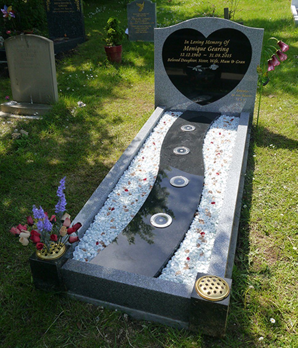 Kerbset memorials