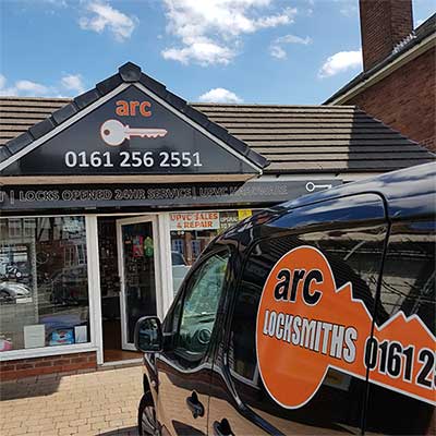 Emergency locksmiths in Stockport