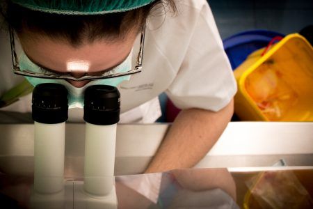 Aprende cómo medir el control de calidad en un laboratorio en sensor wireless
