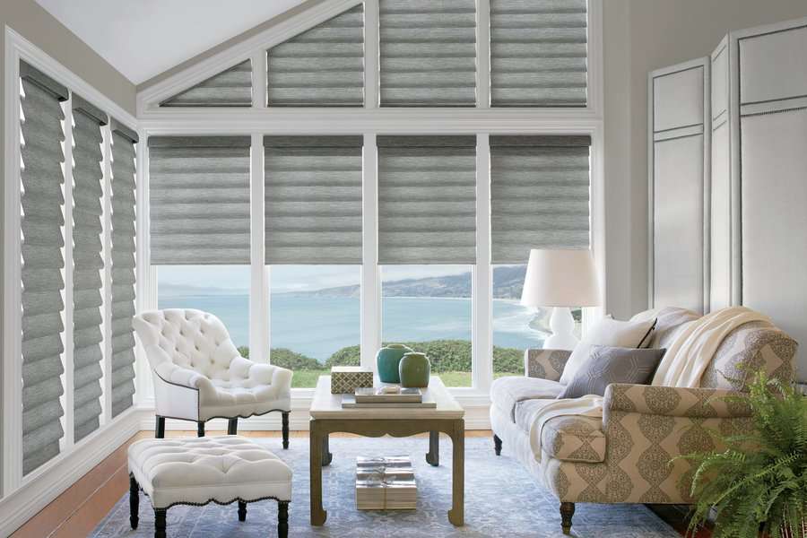 Sun room with PowerView® Automation near Burien, WA