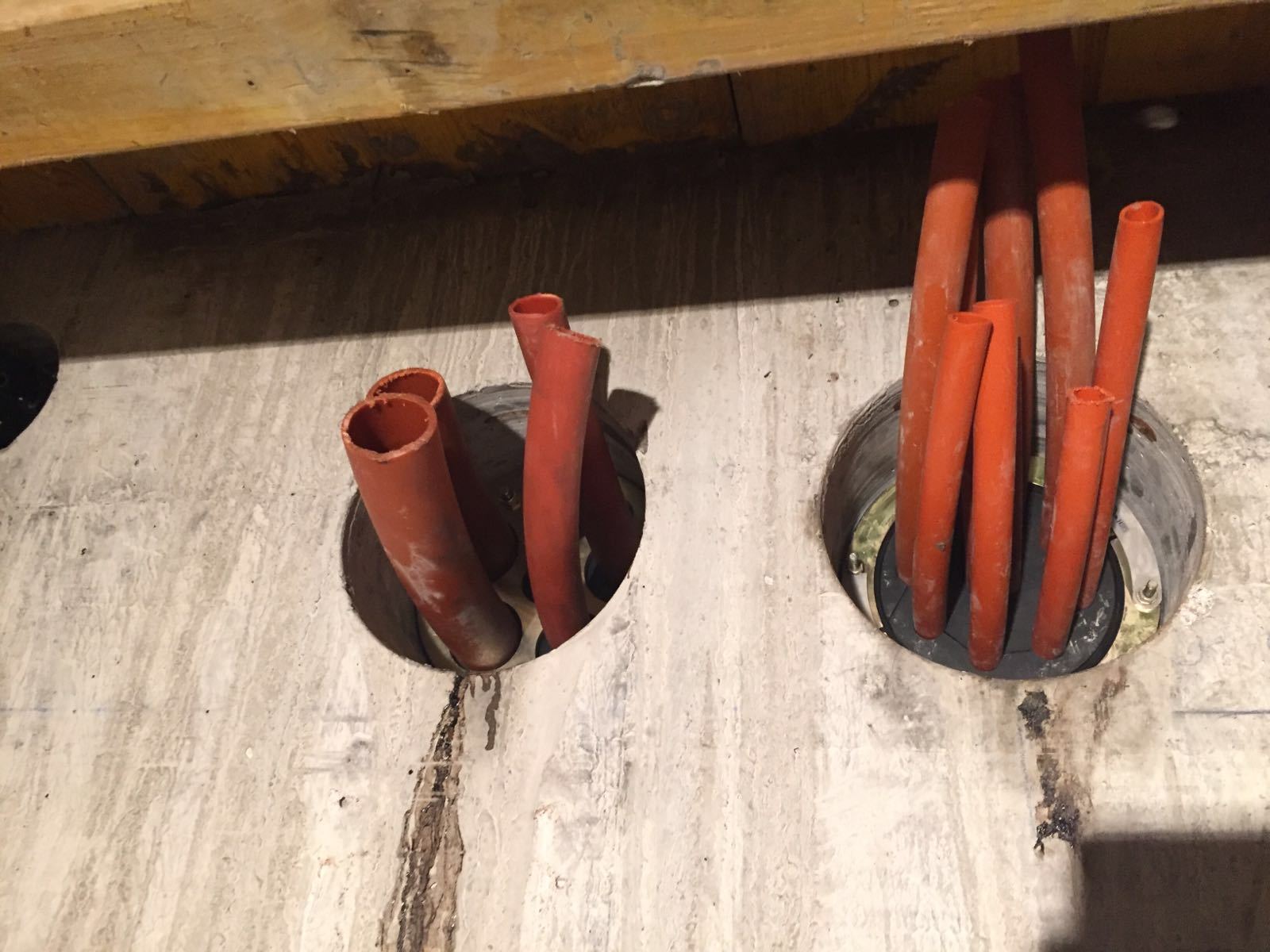 câbles électriques coupés