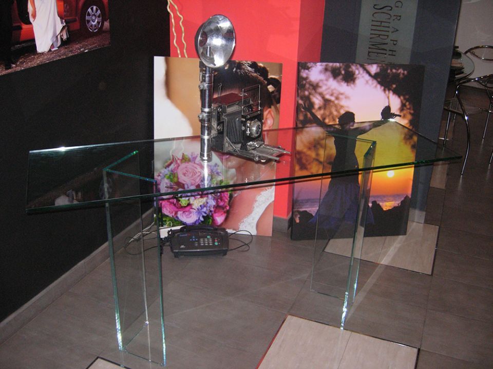 tavolino da caffè in cristallo