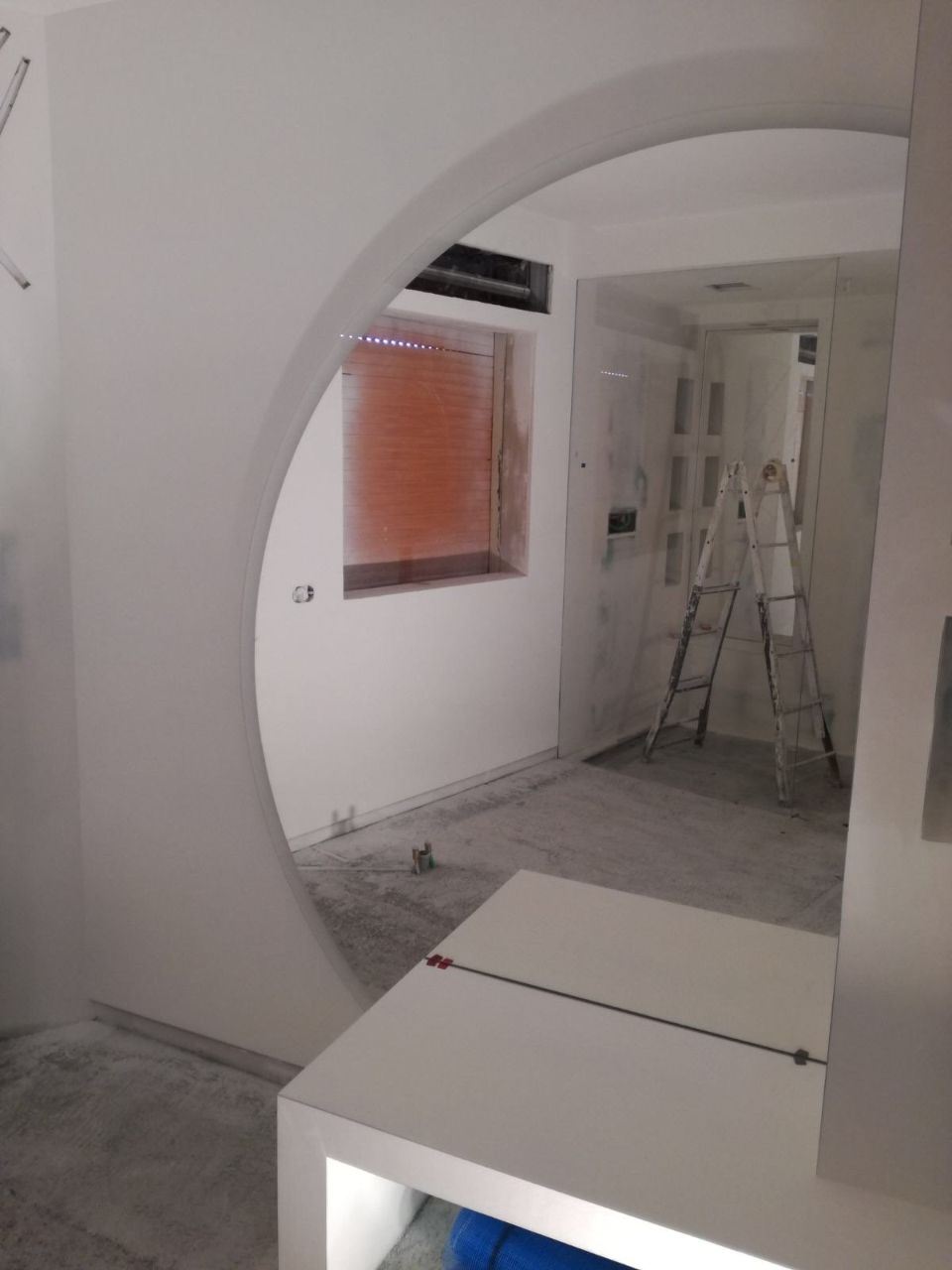 specchio tondo