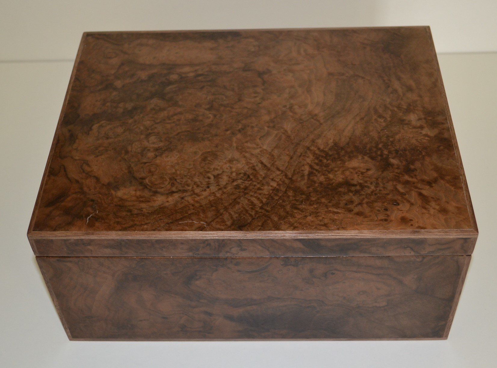 Thuya burr Jewellery box
