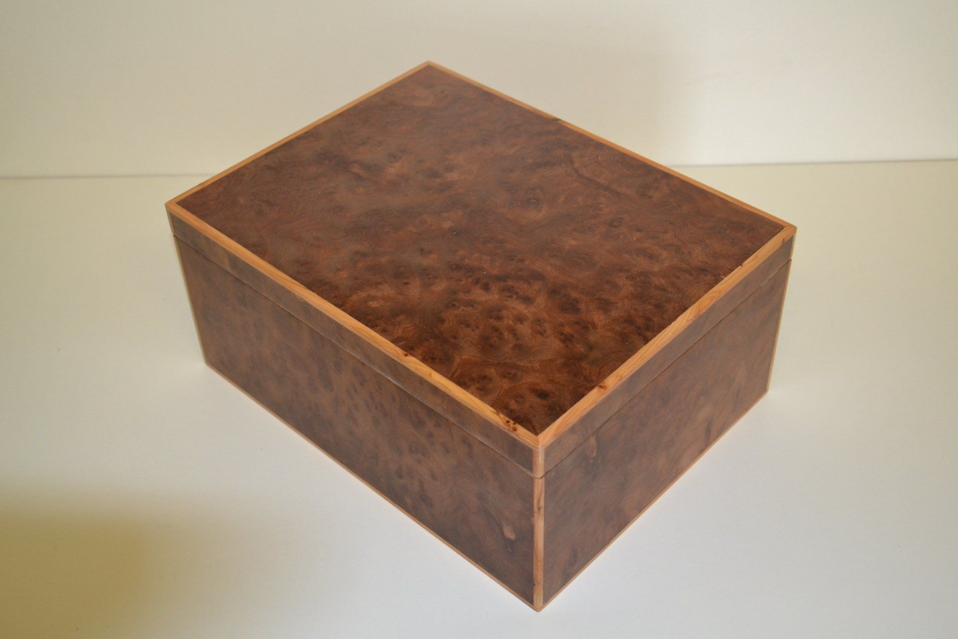 Thuya burr Jewellery box