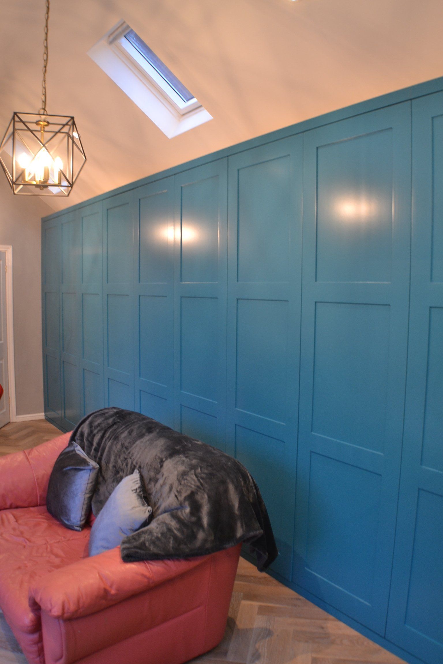 contemporary cupboard
contemporary  wardrobe
shaker style