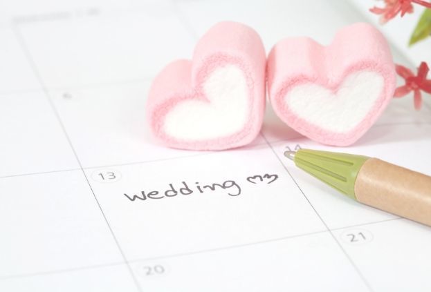 A calendar with the words wedding on it