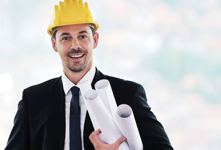 Ingeniero civil experto en supervisión de obras y valuaciones inmobiliarias