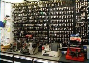 Parete piena di chiavi per riproduzione