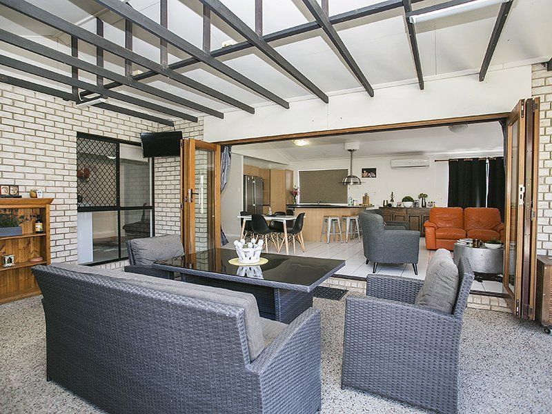 5 St Clair Court, Murrumba Downs