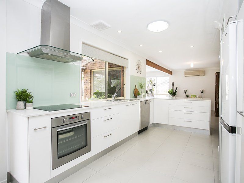 9 Lerwick Court, Bracken Ridge