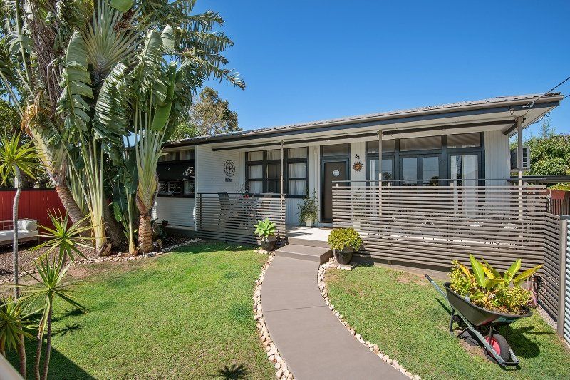 34 Victoria Avenue, Woody Point
