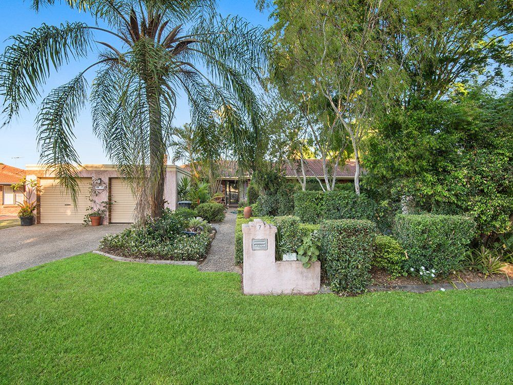 7 Chestnut Dr, Murrumba Downs