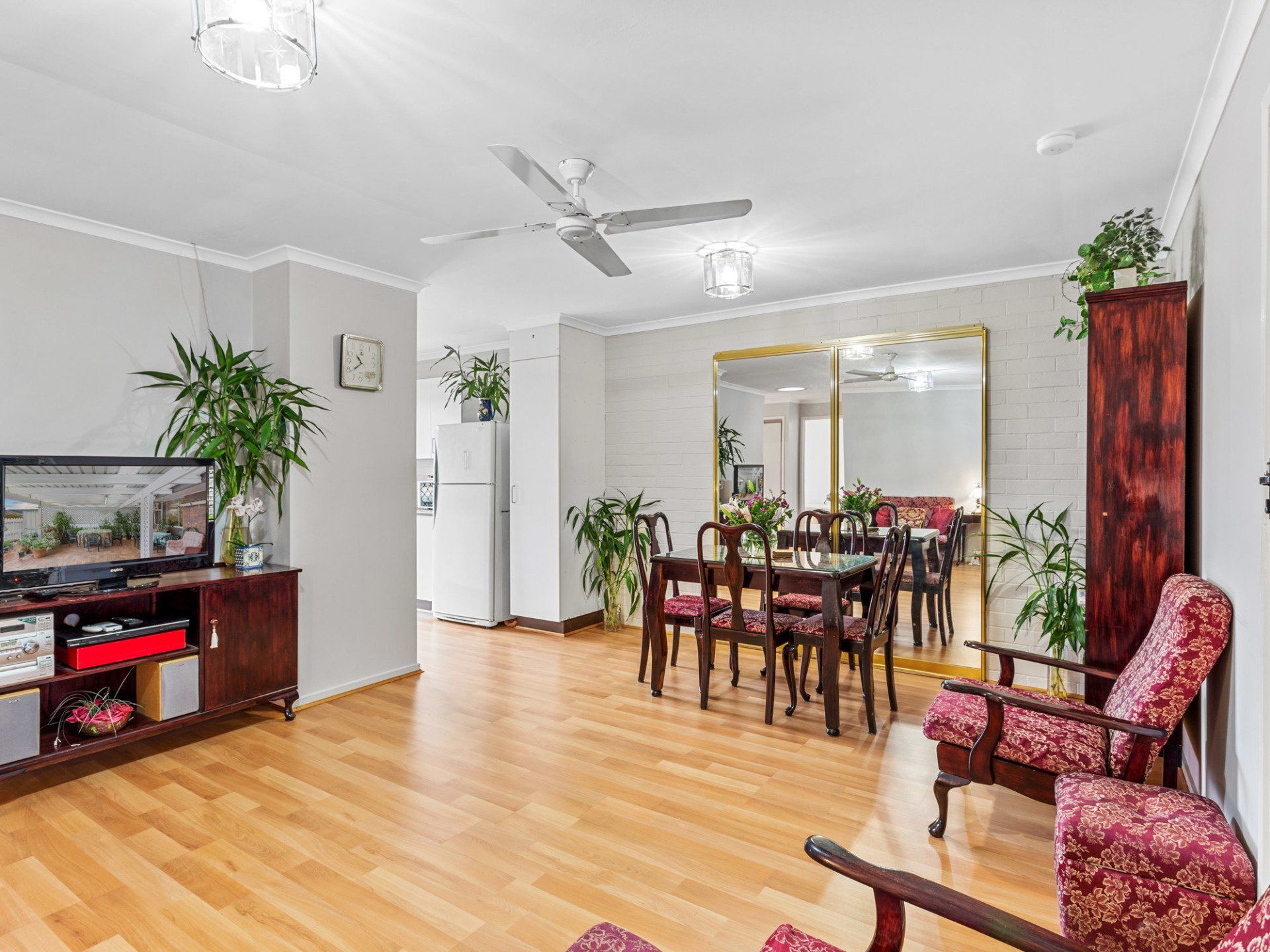120/11 West Dianne St, Lawnton