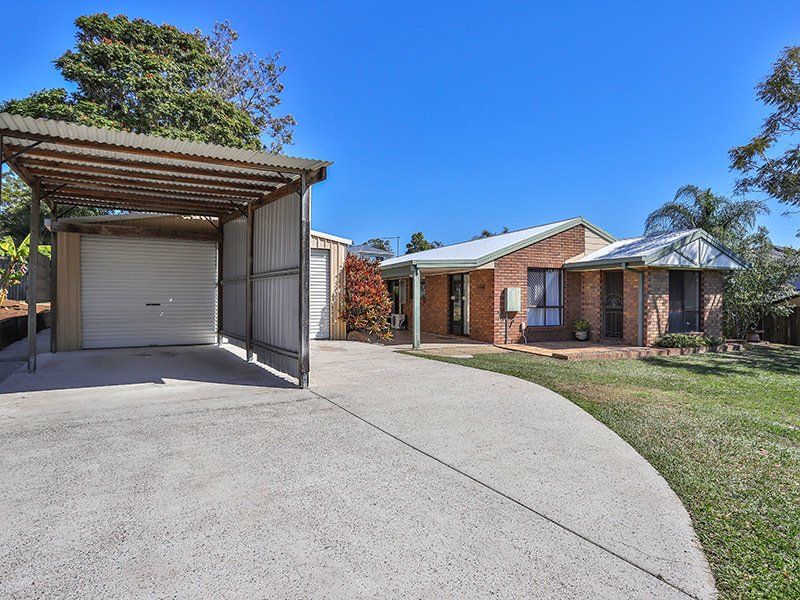 9 Shaw Close, Brighton