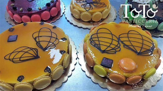 torte con gelatina di frutti