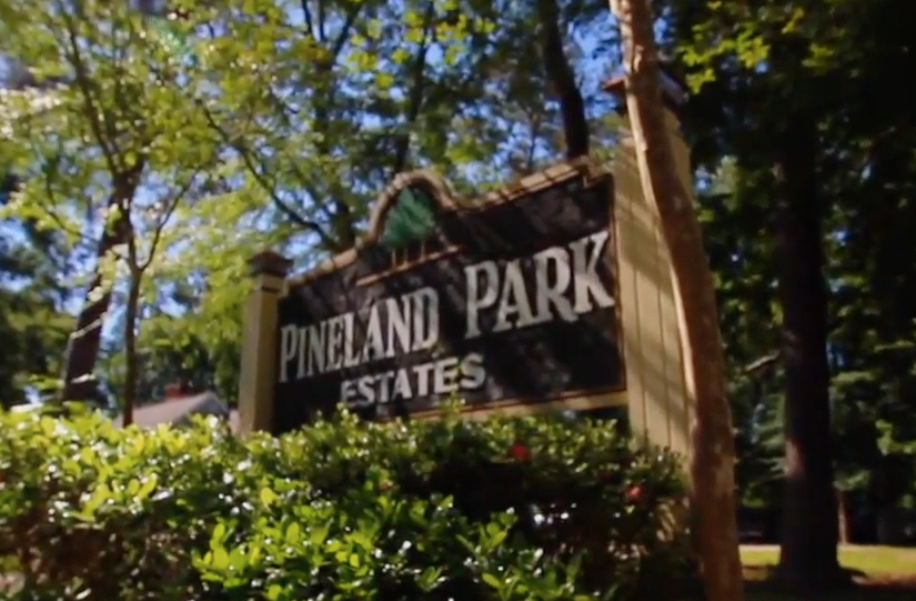 pineland park estates sign
