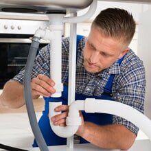 plummer fixing pipe— plumbing services in Port Charlotte, FL plummer fixing pipe— plumbing services in Port Charlotte, FL
