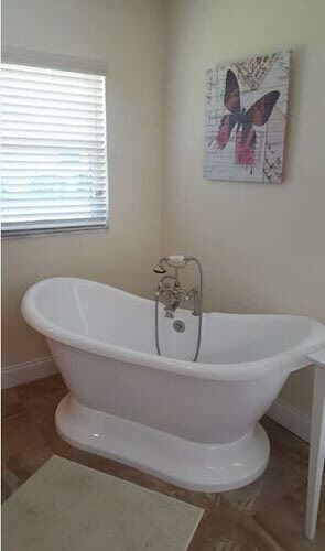 Bathtub sample 5 — plumbing services in Port Charlotte, FL