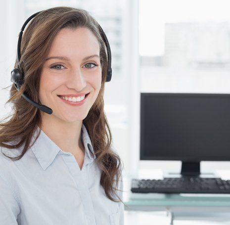 24-hour Answering Services — Agent with Headset in Las Vegas, NV 24-hour Answering Services — Agent with Headset in Las Vegas, NV