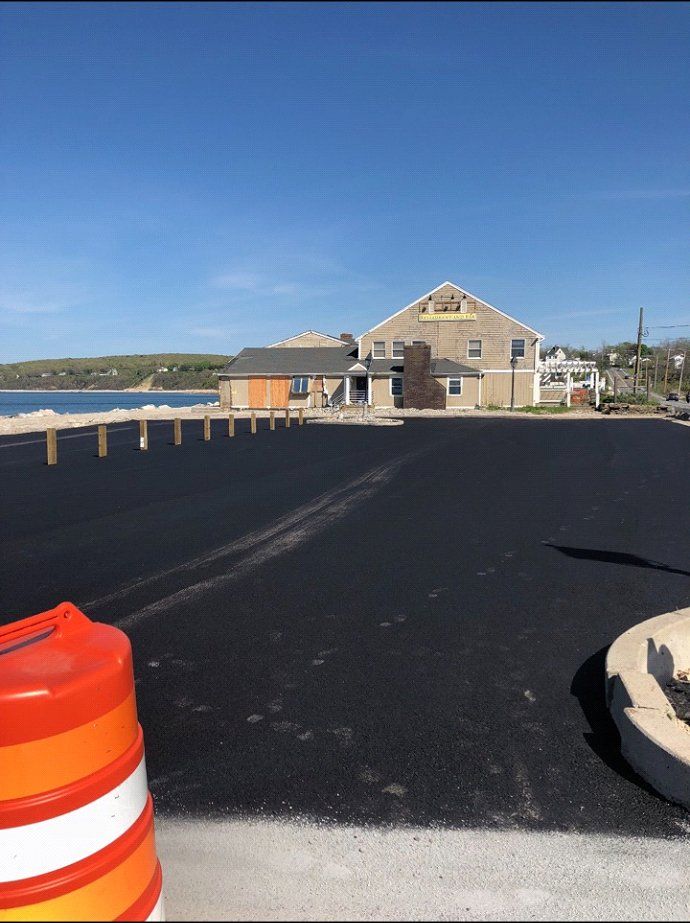 Commercial Asphalt—Driveway Sealing Middleboro, Massachusetts