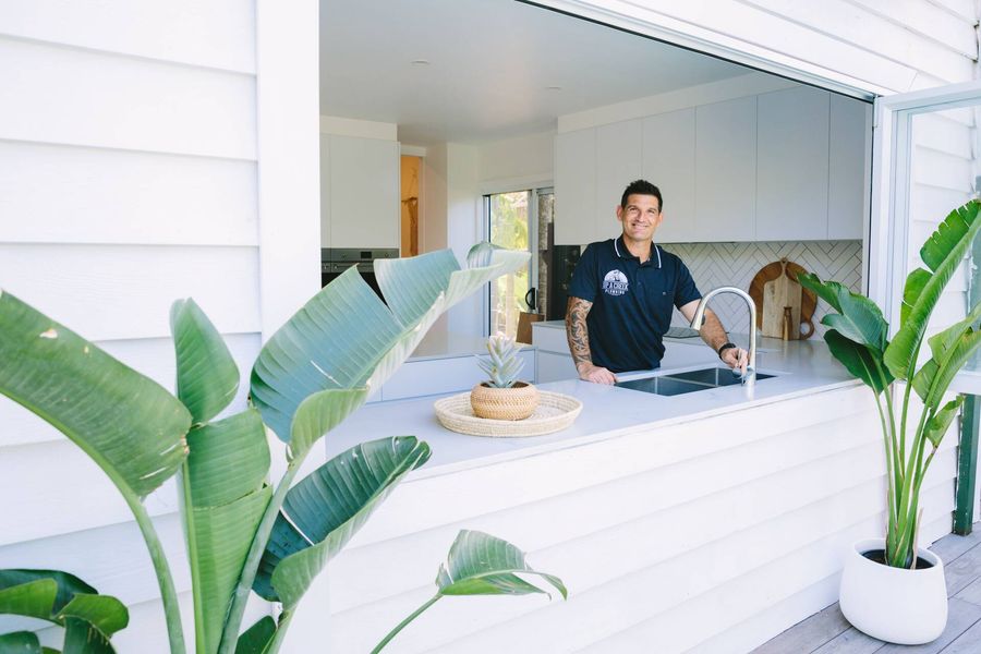 Burst Pipe — Emergency plumber in Tugun, QLD Burst Pipe — Emergency plumber in Tugun, QLD