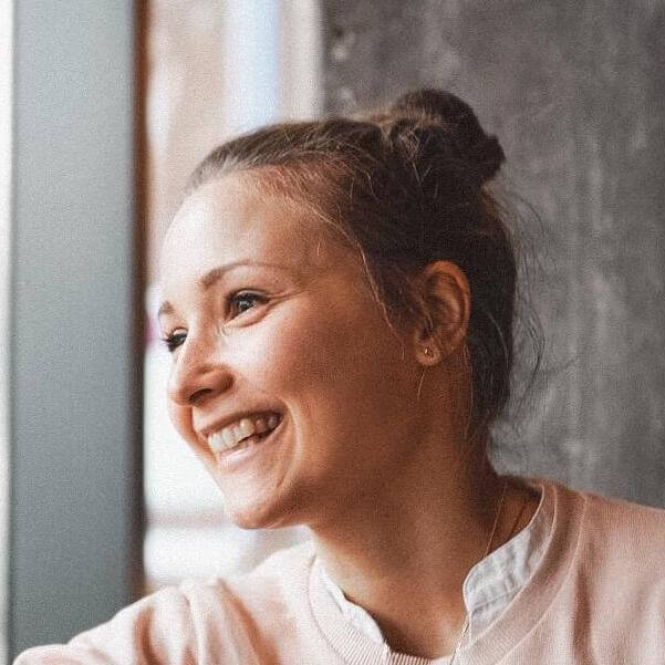 Mia, 35 - Coaching Testimonial