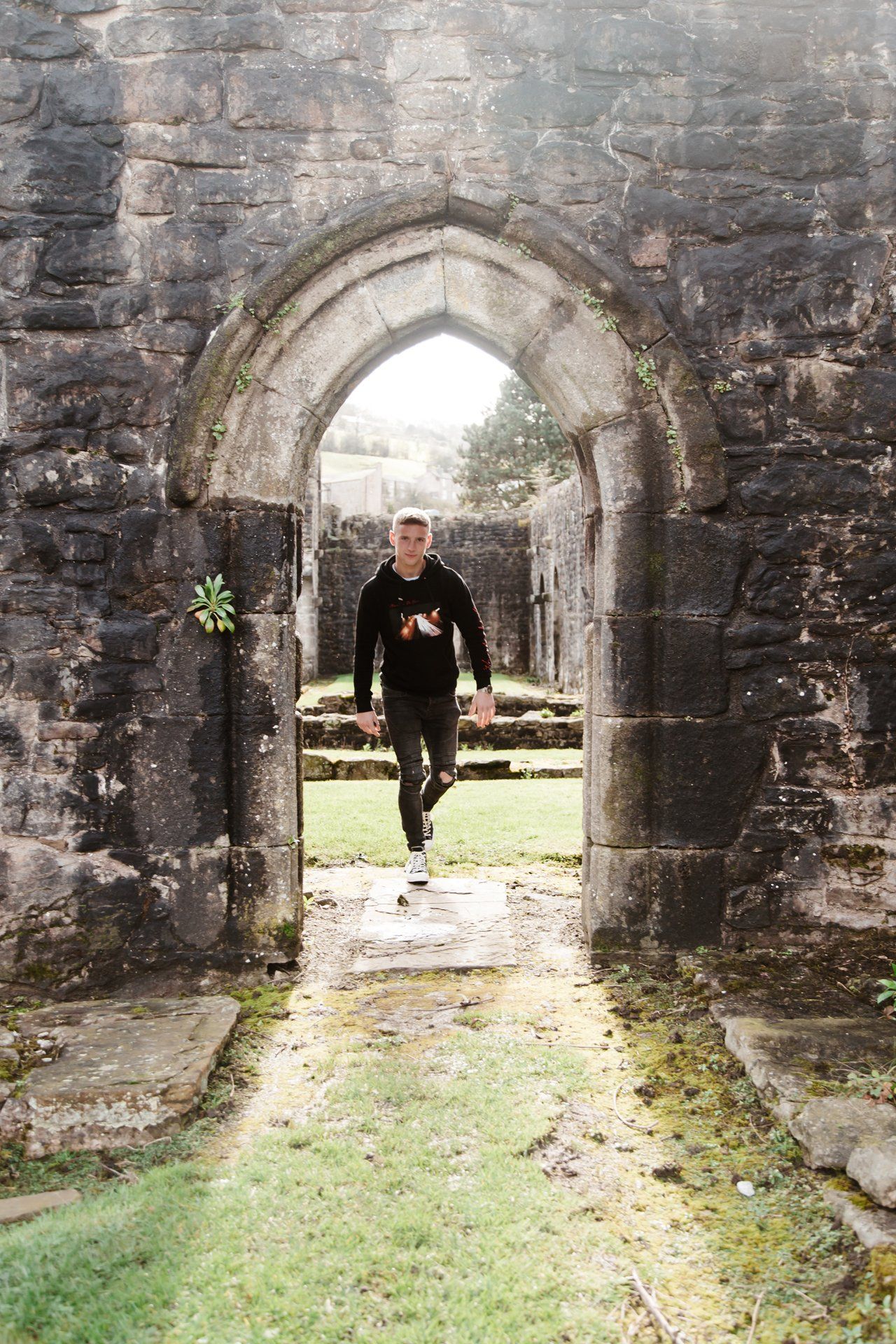 Clitheroe, Lancashire Wedding Photographer, Portrait, Whalley Abbey