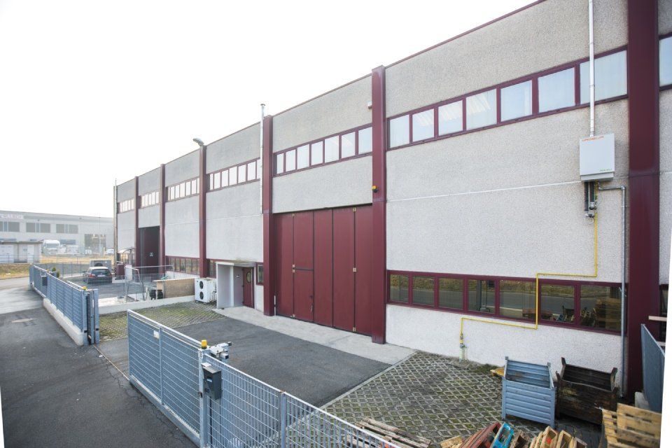 Esterni dell'azienda di imballaggi