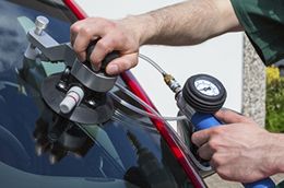 Auto windshield repair in Houston, TX
