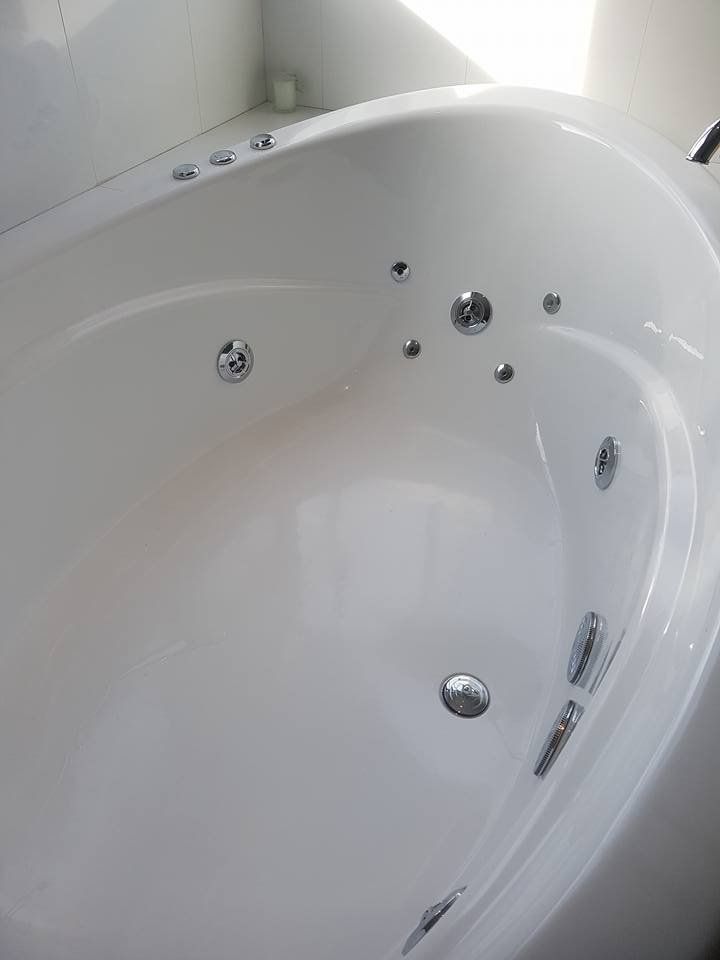 indoor jacuzzi