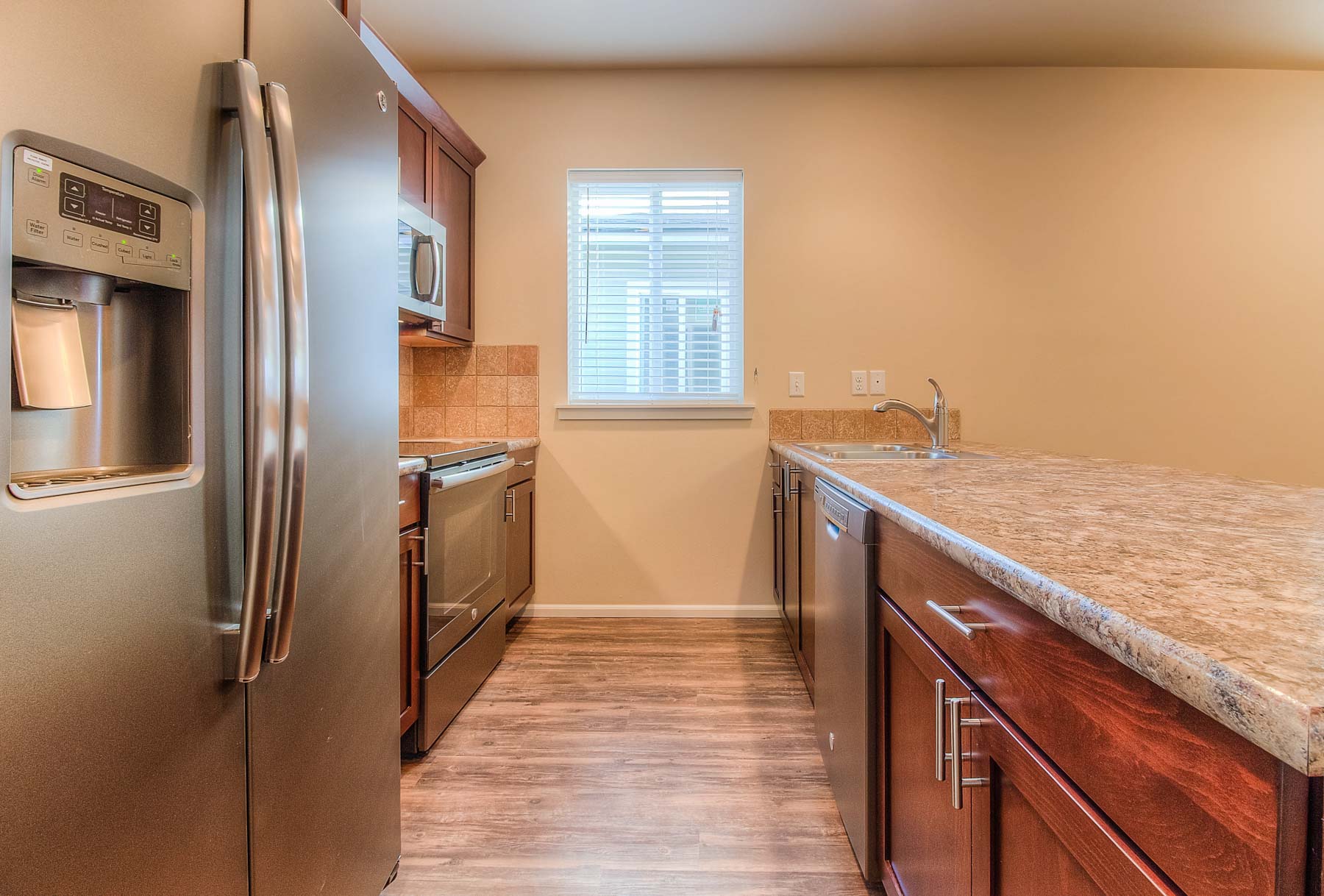 Kitchen | Ahtanum Crossing