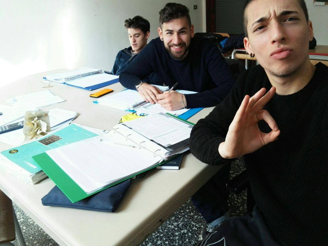 Studenti