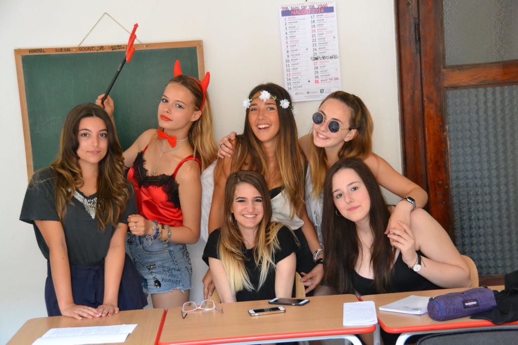Studenti