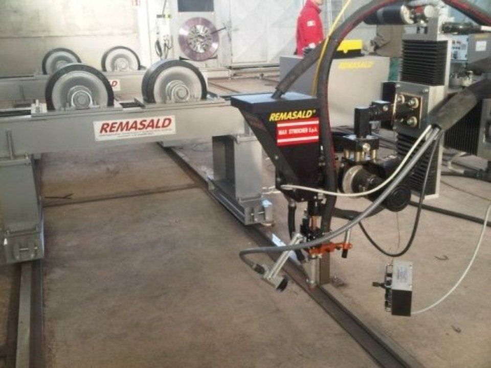Model 1 Manipulator 4 x 4 saw 4