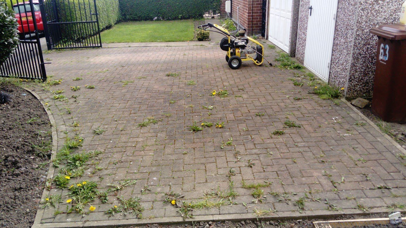patios before cleaning