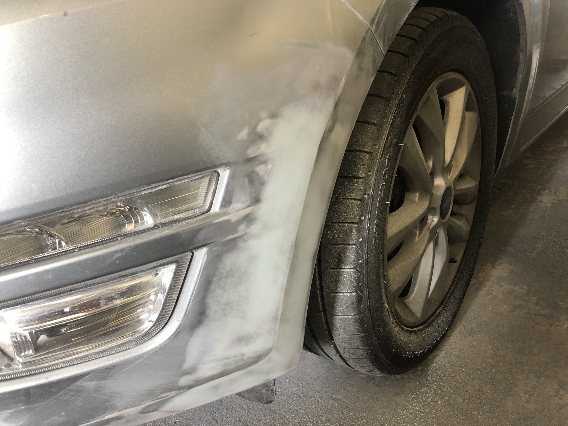 Scratches & Scuffs - Ford Mondeo (During)