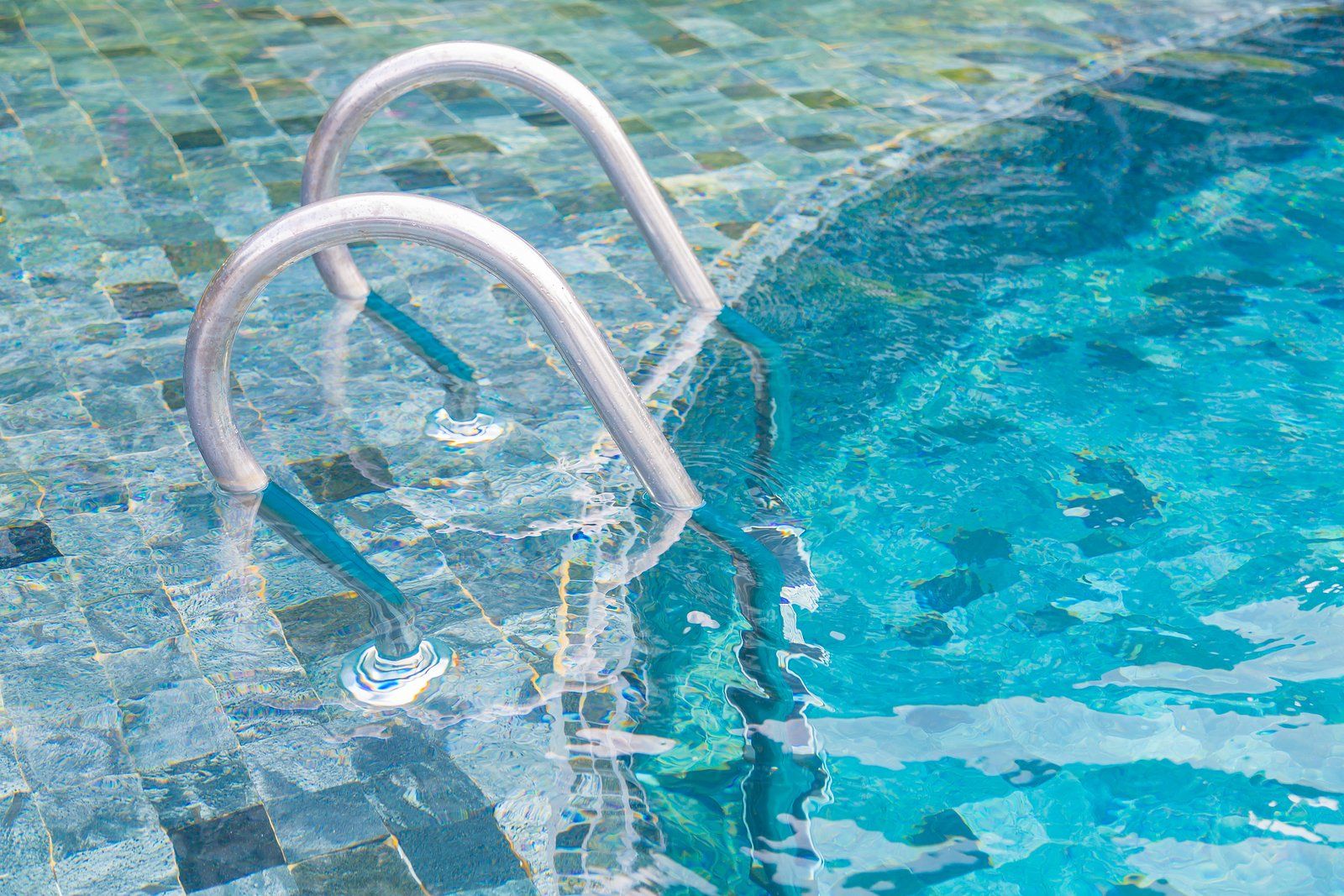 Above Ground Pool Closing