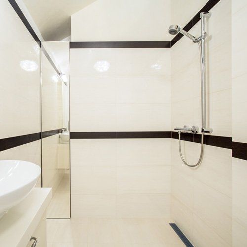 Wet rooms and showers