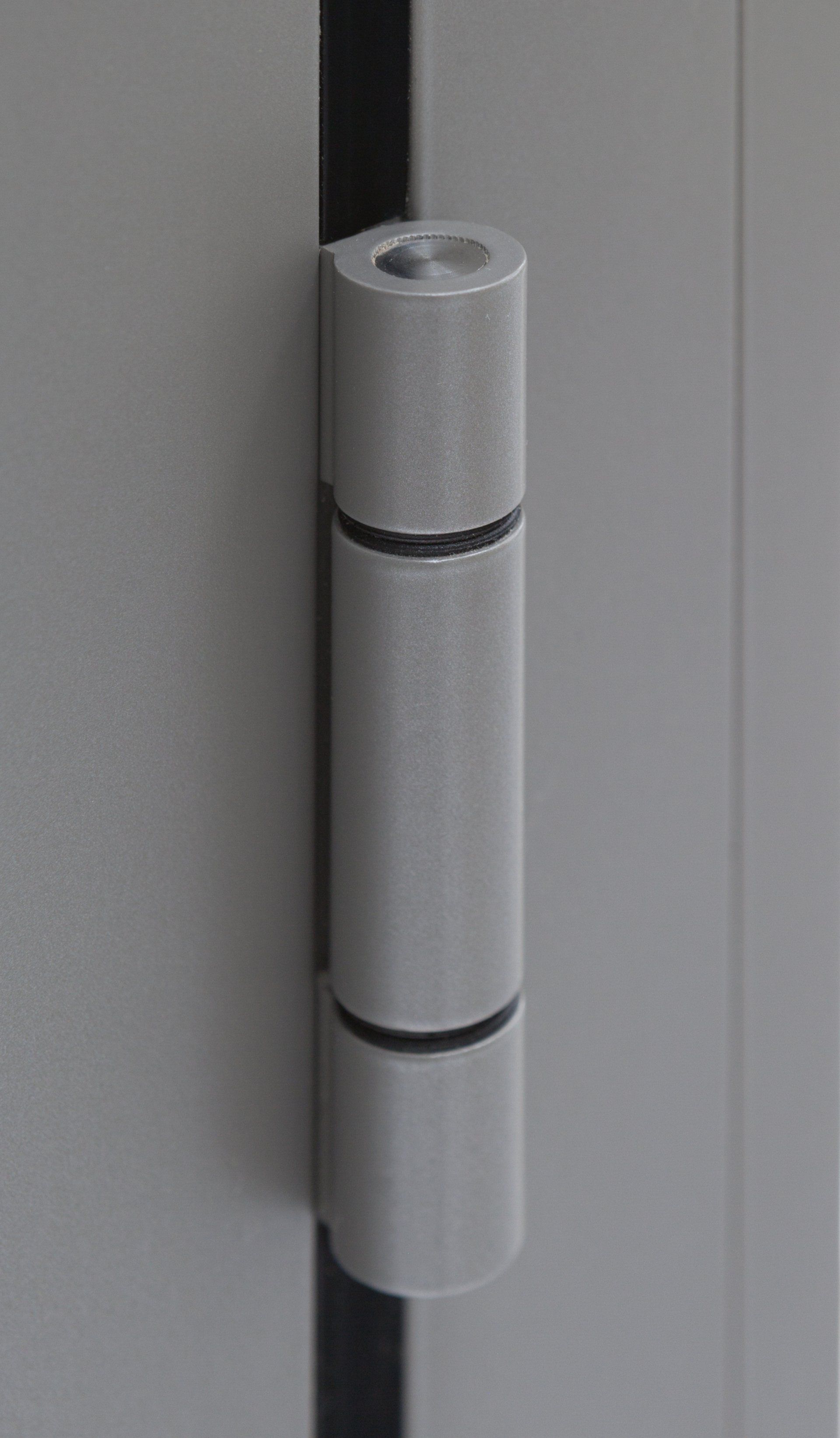 Bi-fold 4
